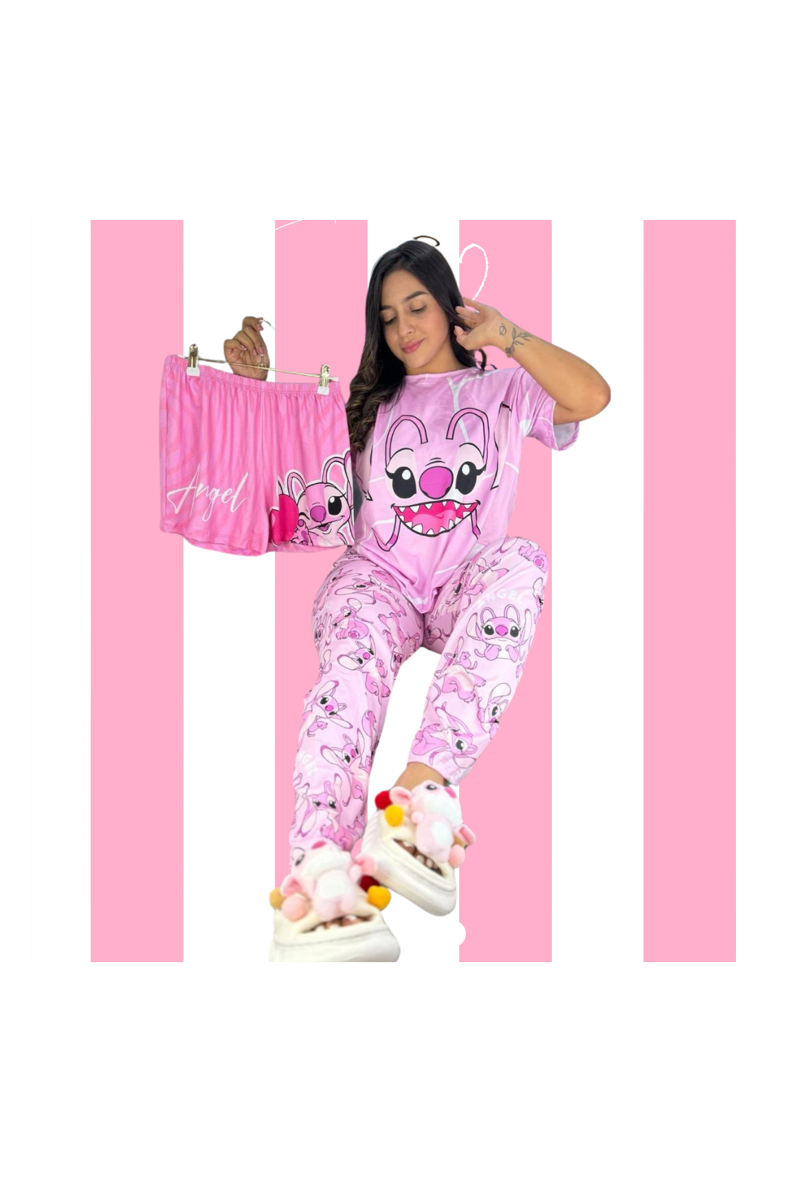 Suéter de Manga Corta Rosado con Pantalón Largo y Short con Estampado de Stitch Rosa